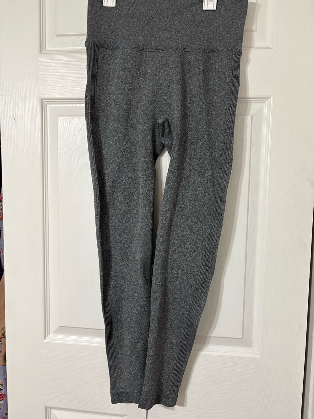 High-Rise Seamless Leggings in Charcoal Gray